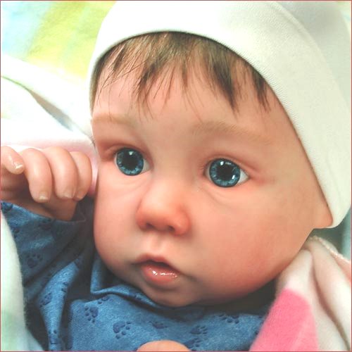 flat baby doll head